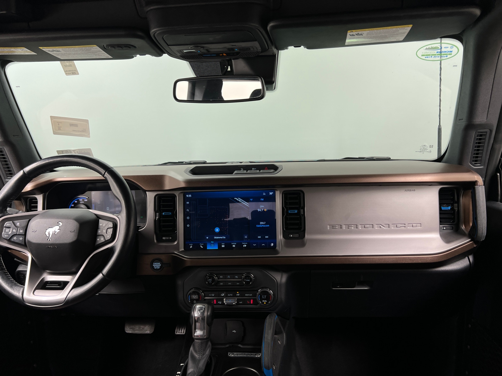 Thumbnail: 2023 Ford Bronco - 3