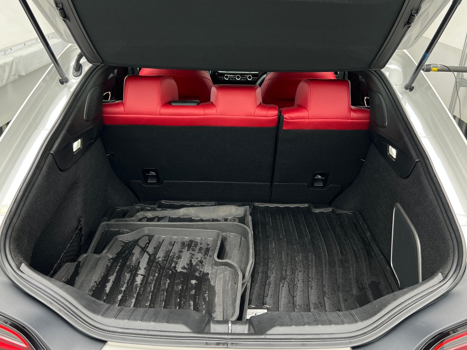 Thumbnail: 2023 Acura Integra - 6