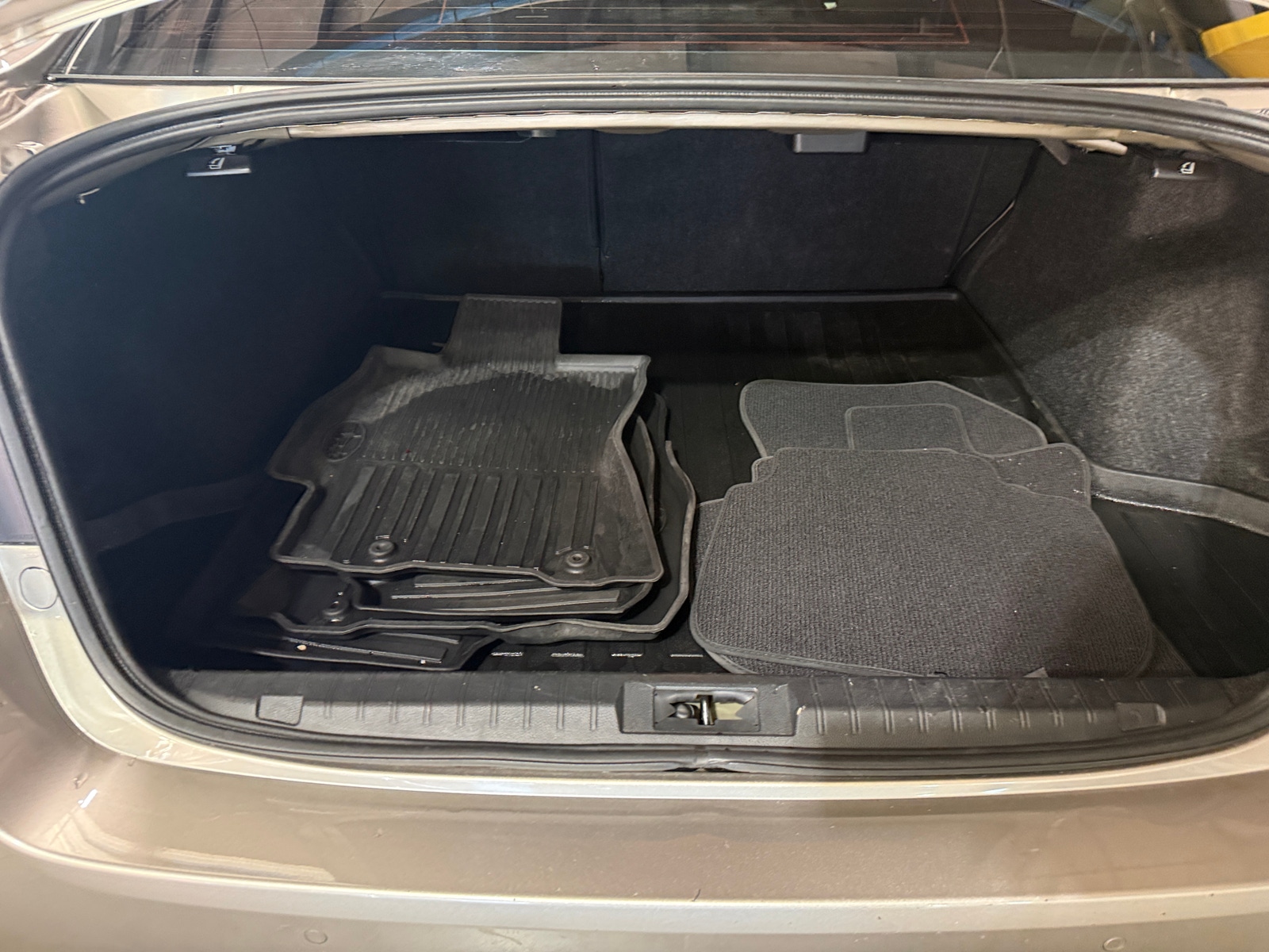 Thumbnail: 2019 Subaru Legacy - 6