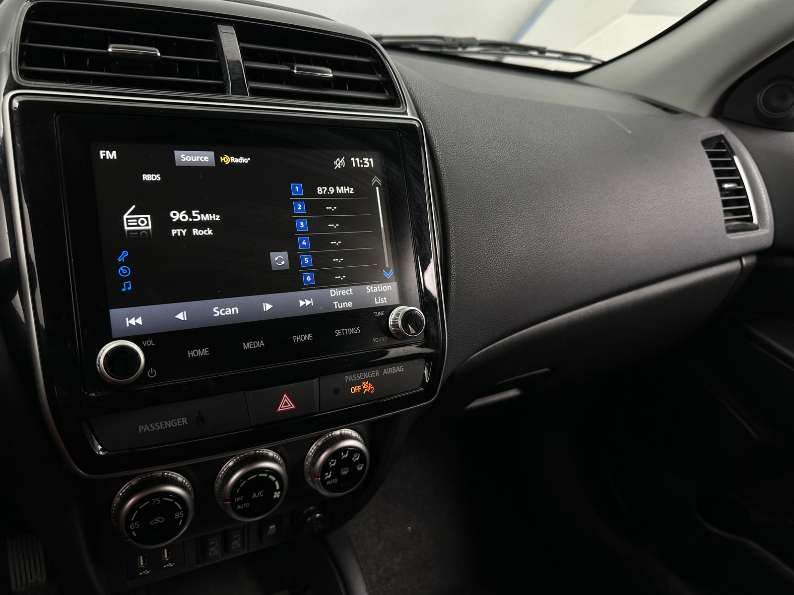 Thumbnail: 2022 Mitsubishi Outlander Sport - 4