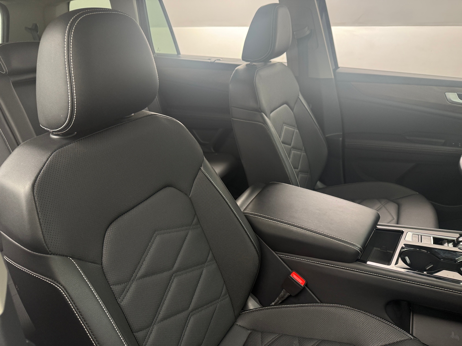 Thumbnail: 2025 Volkswagen Atlas - 2