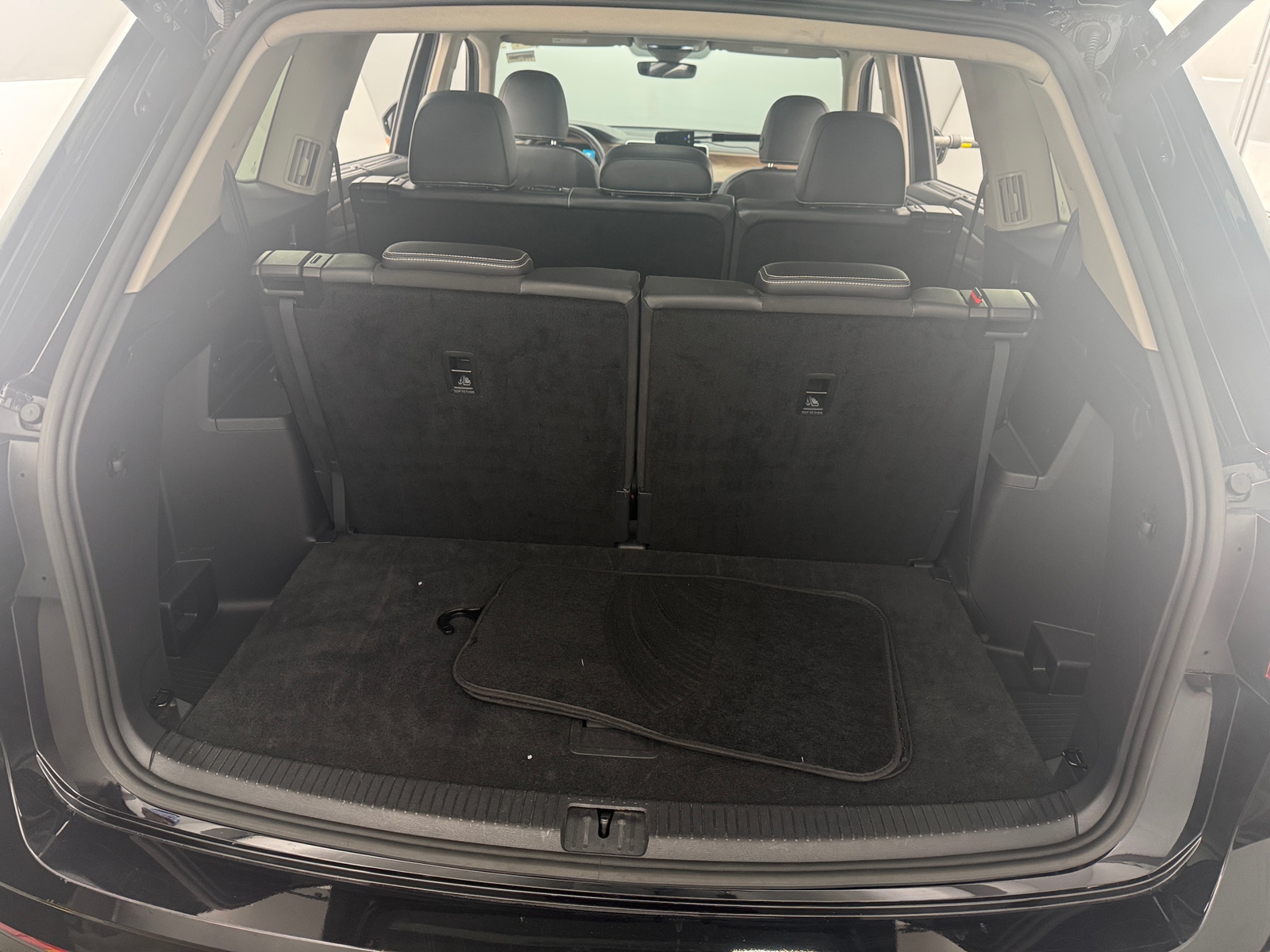 Thumbnail: 2025 Volkswagen Atlas - 7