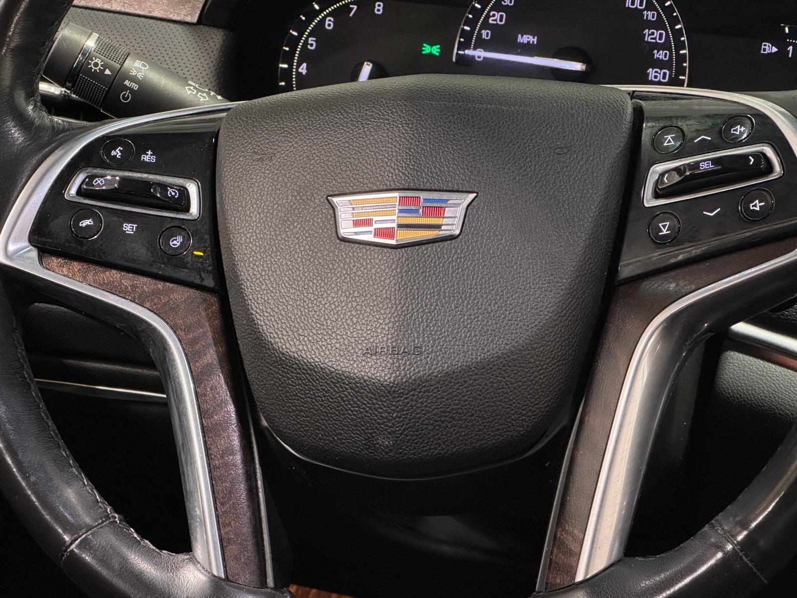 Thumbnail: 2019 Cadillac XTS - 4