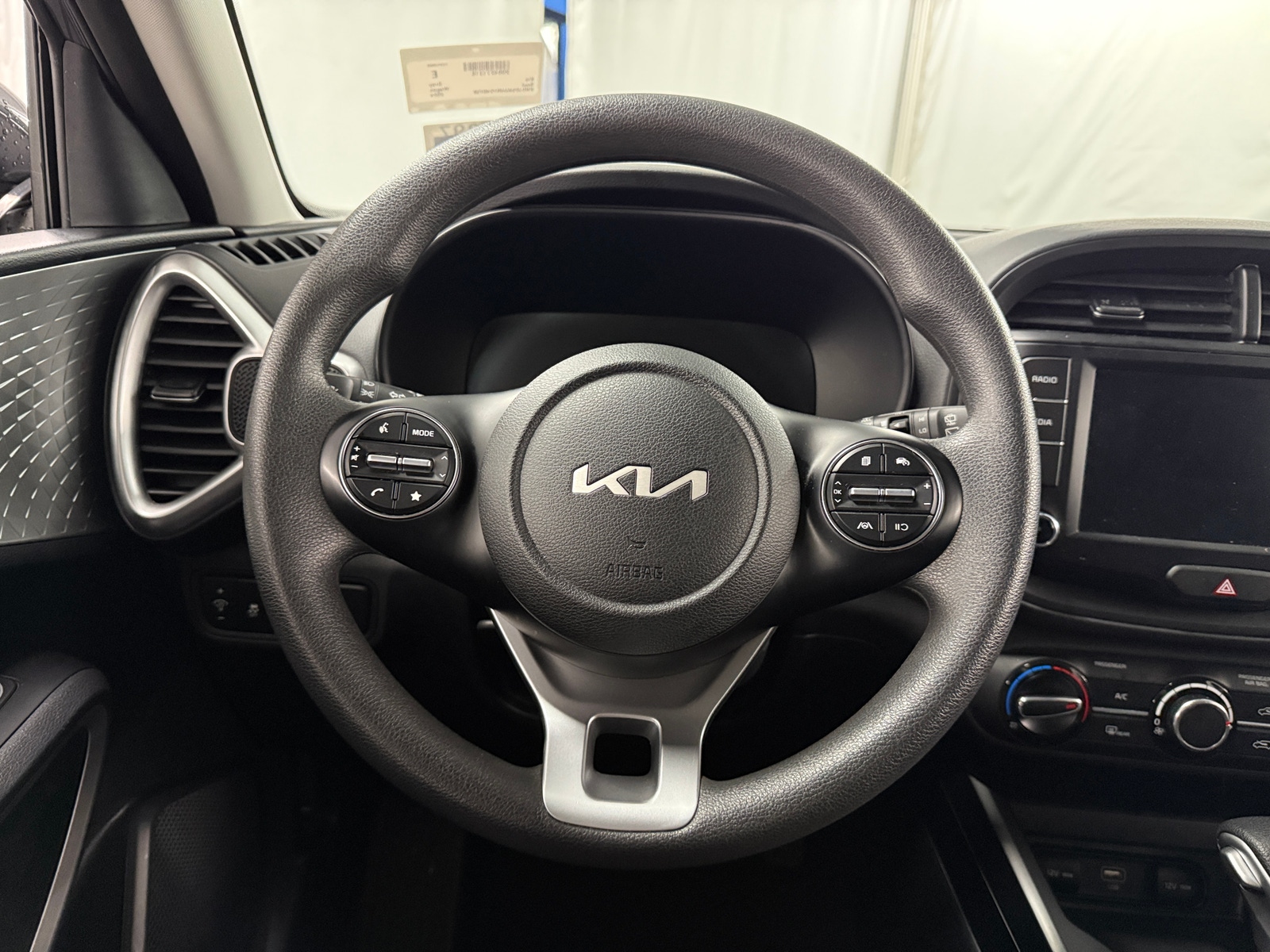 Thumbnail: 2024 Kia Soul - 5