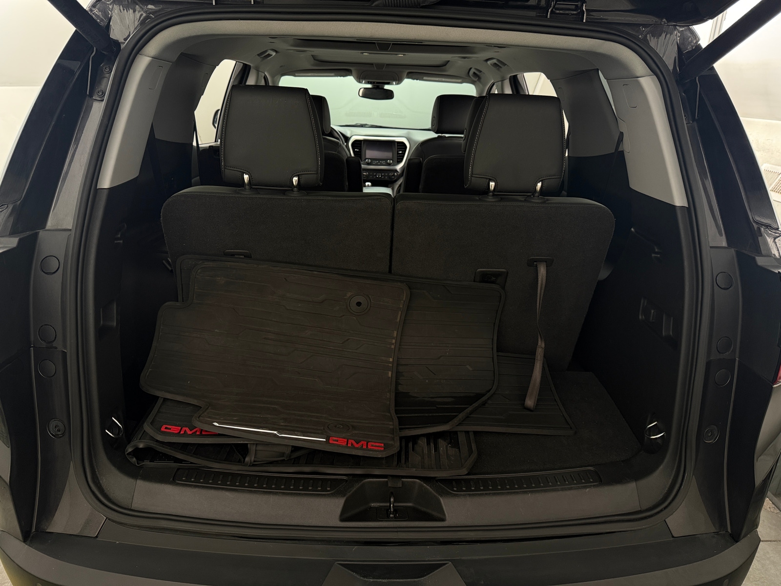 Thumbnail: 2017 GMC Acadia - 6