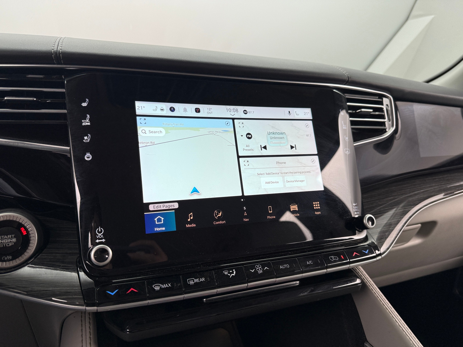 Thumbnail: 2022 Jeep Wagoneer - 3