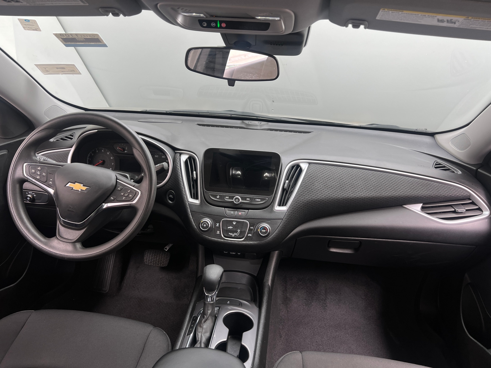 Thumbnail: 2023 Chevrolet Malibu - 3