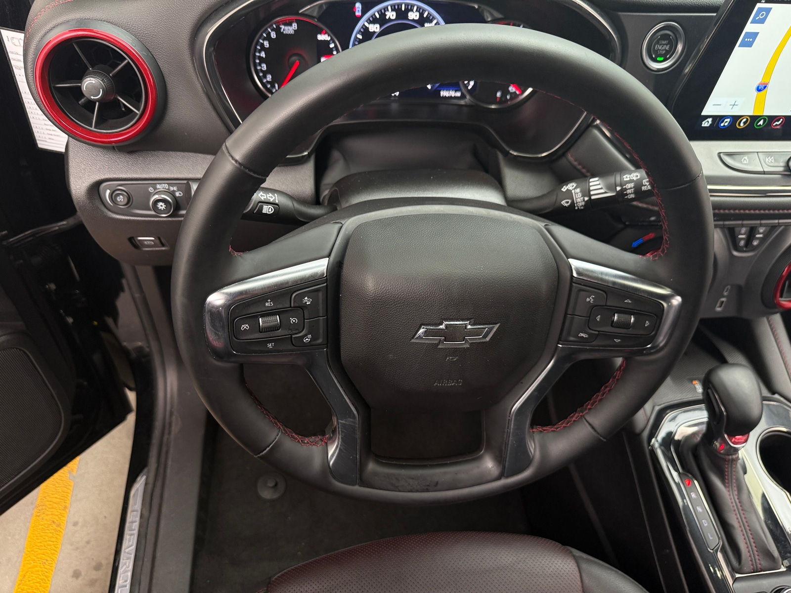 Thumbnail: 2025 Chevrolet Blazer - 4