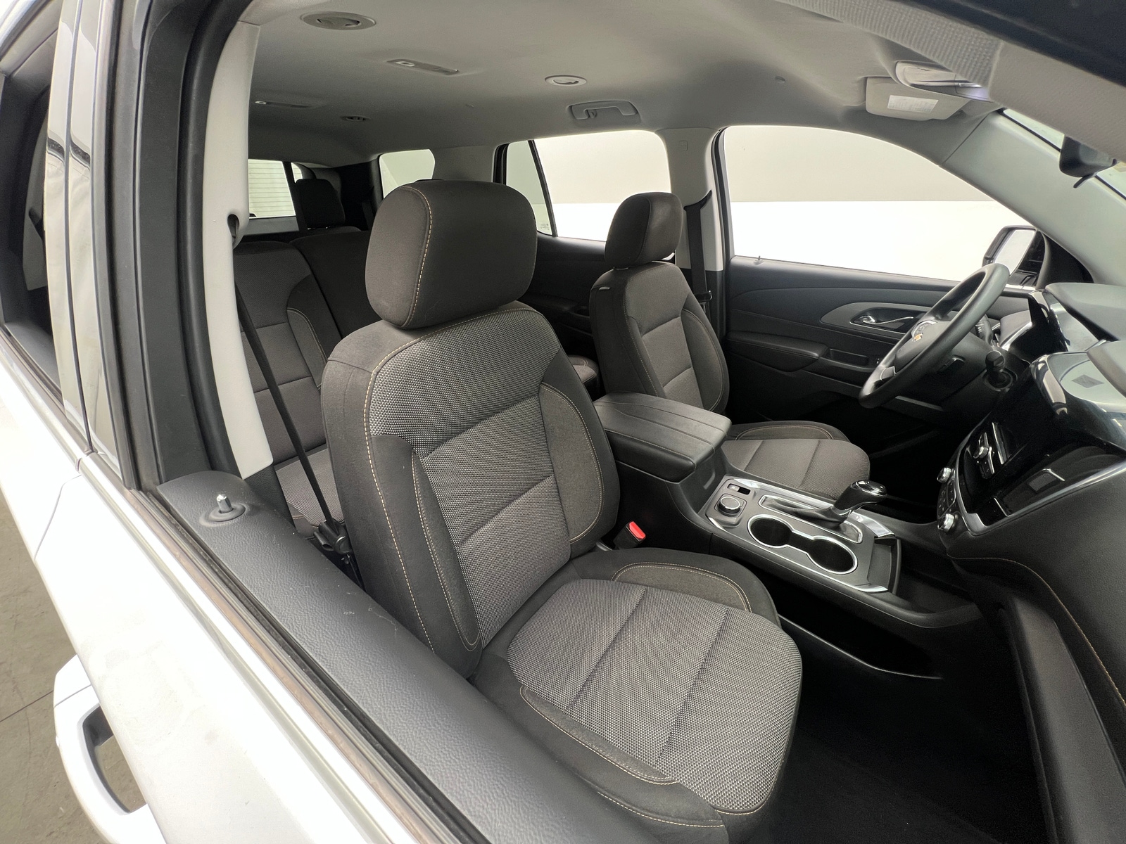 Thumbnail: 2020 Chevrolet Traverse - 2