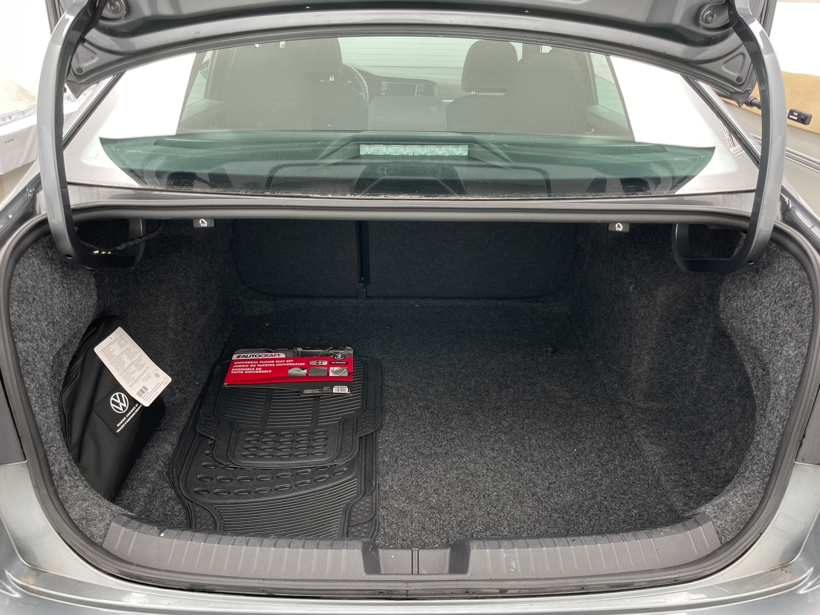 Thumbnail: 2024 Volkswagen Jetta - 7