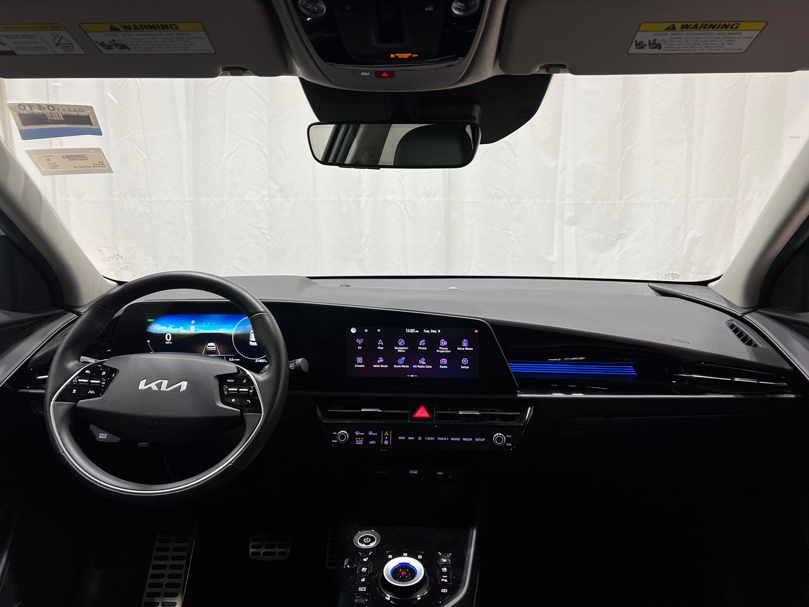 Thumbnail: 2023 Kia Niro - 2