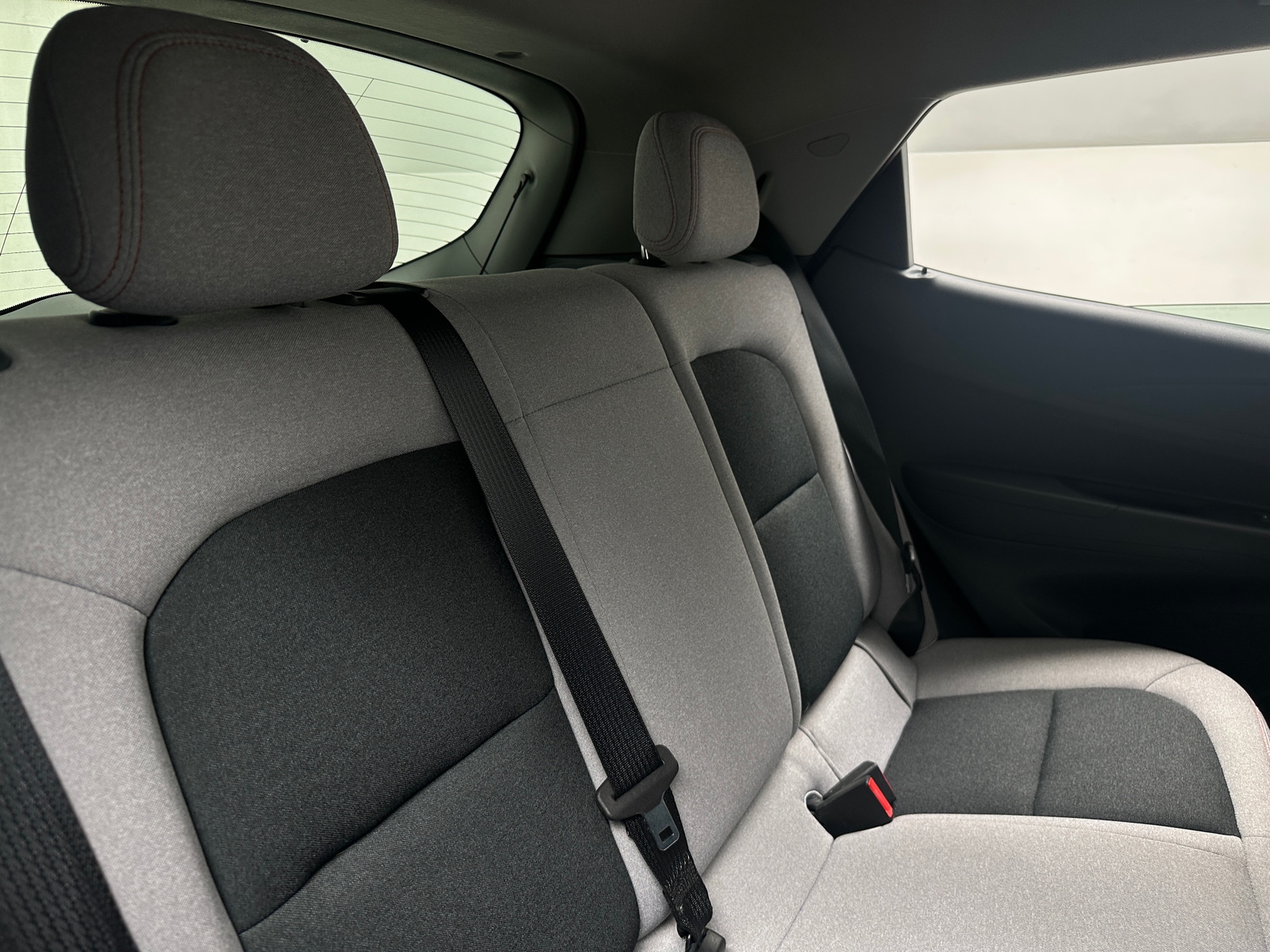 Thumbnail: 2018 Chevrolet Bolt EV - 6