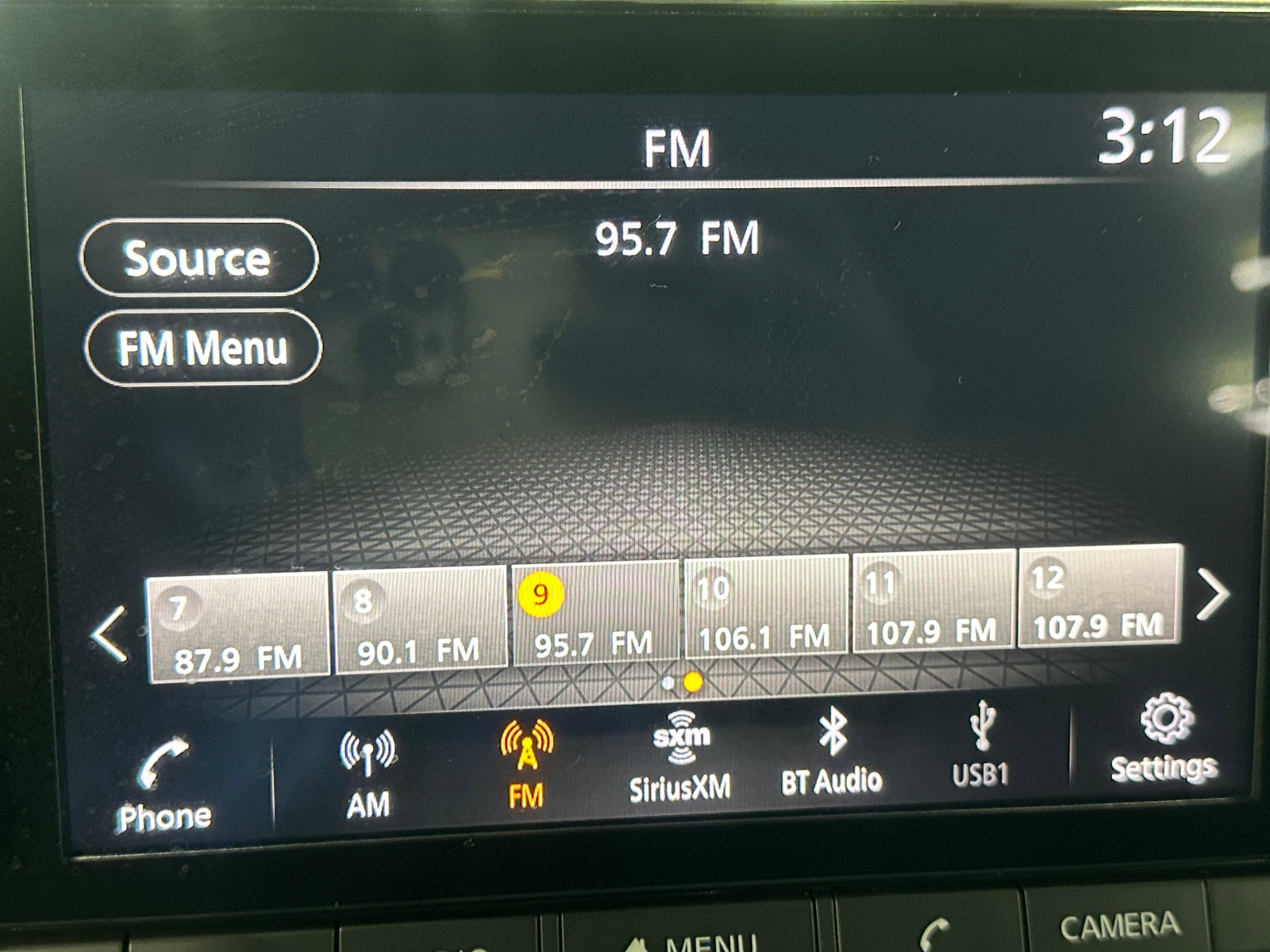 Thumbnail: 2022 Nissan Rogue - 4