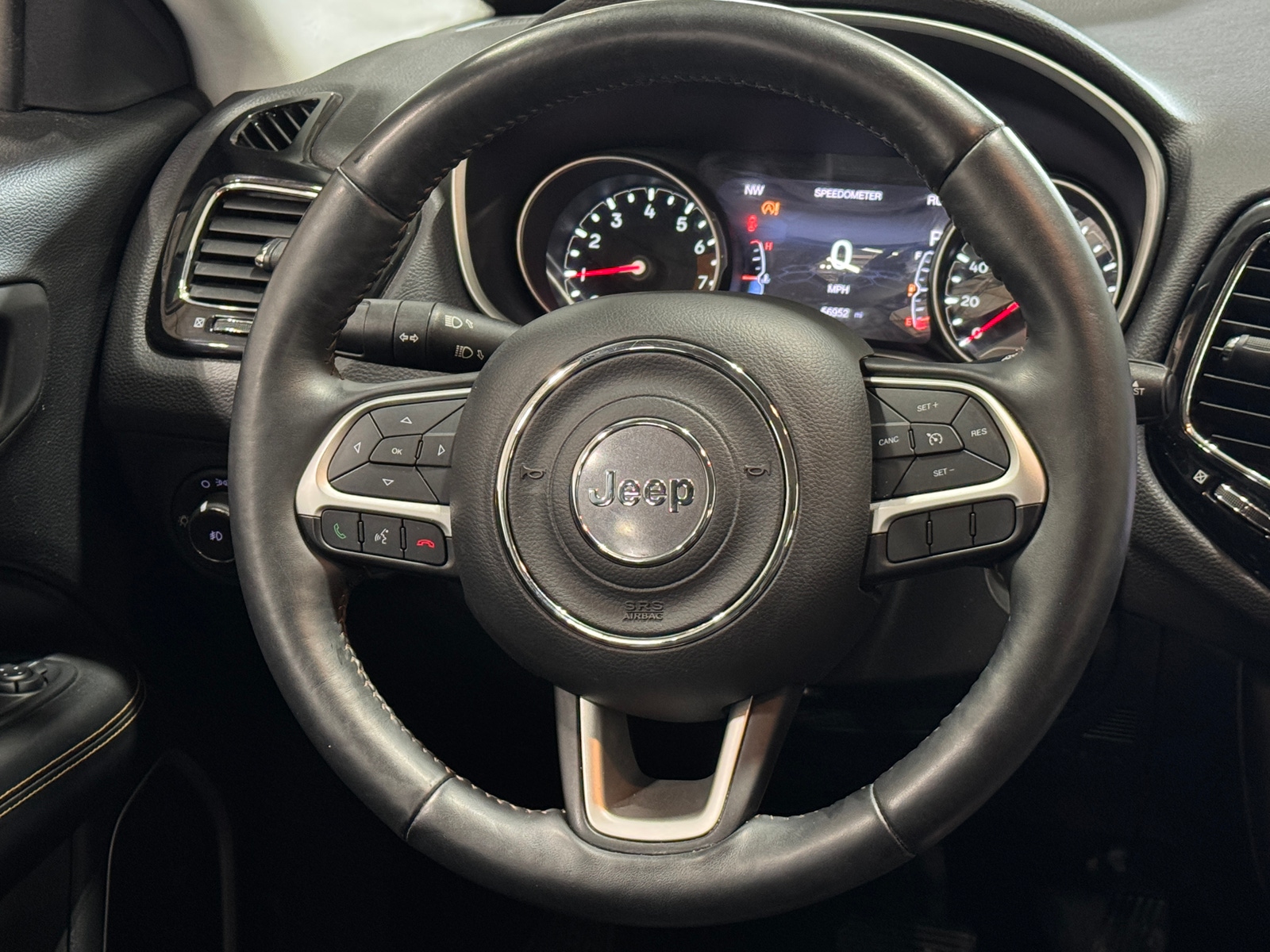 Thumbnail: 2018 Jeep Compass - 4