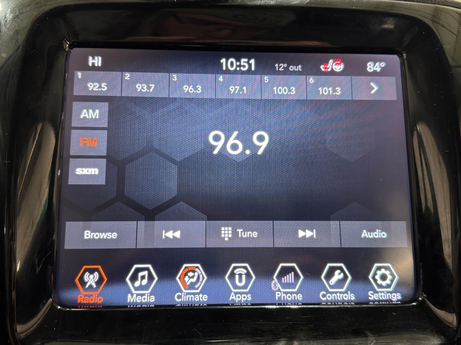 Thumbnail: 2018 Jeep Compass - 3