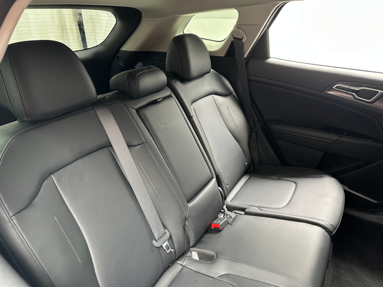 Thumbnail: 2024 Kia Sportage - 5