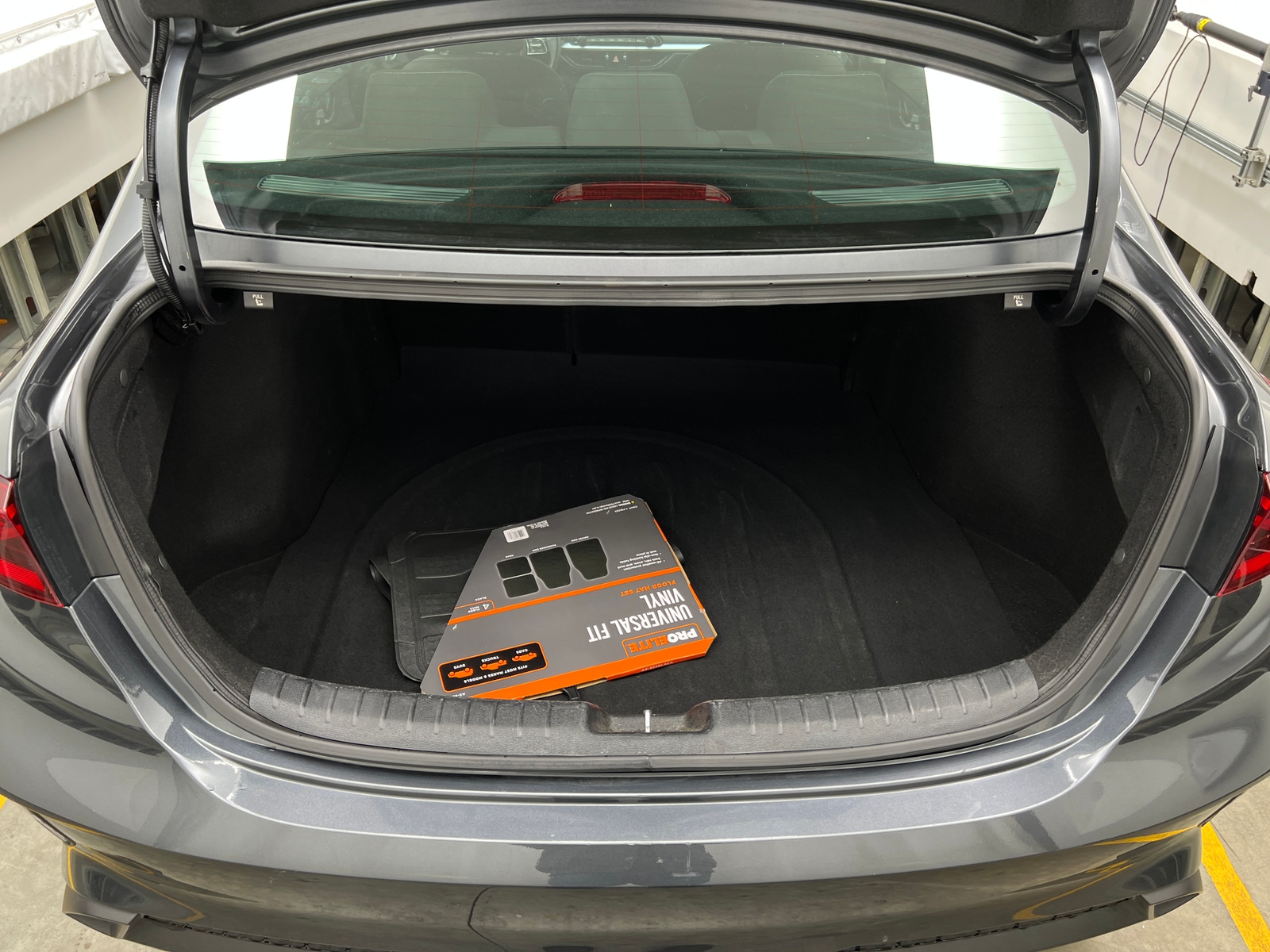 Thumbnail: 2024 Kia Forte - 7