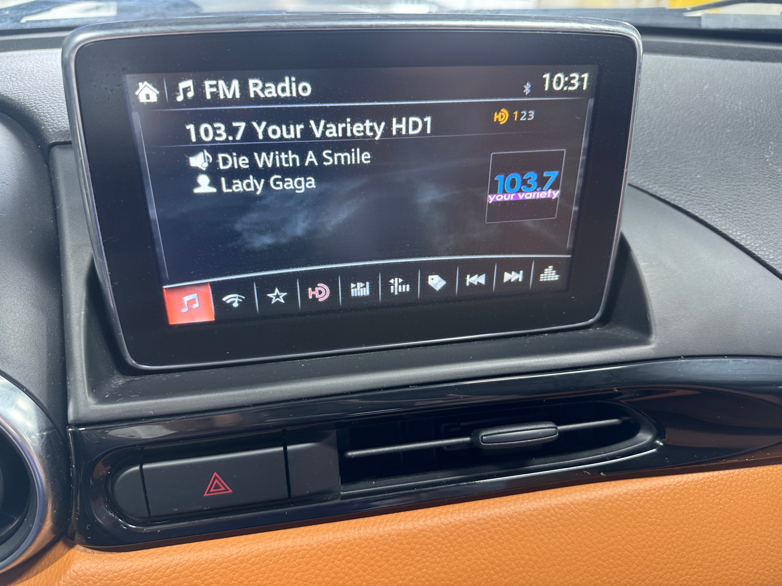 Thumbnail: 2017 Fiat 124 Spider - 3