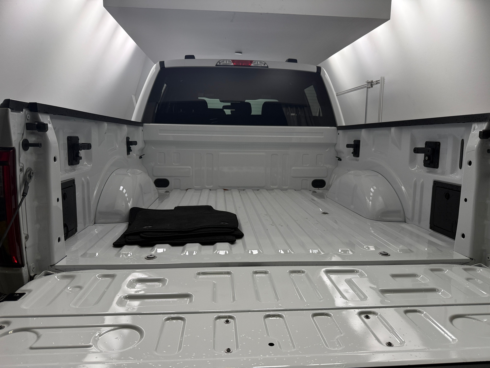 Thumbnail: 2024 Ford Econoline - 7