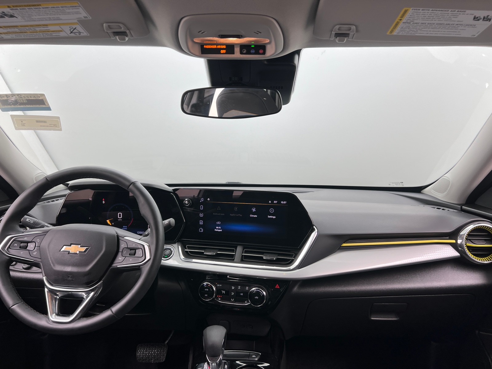 Thumbnail: 2025 Chevrolet Trax - 3