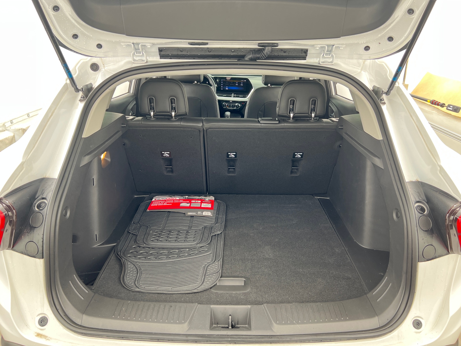 Thumbnail: 2025 Chevrolet Trax - 7