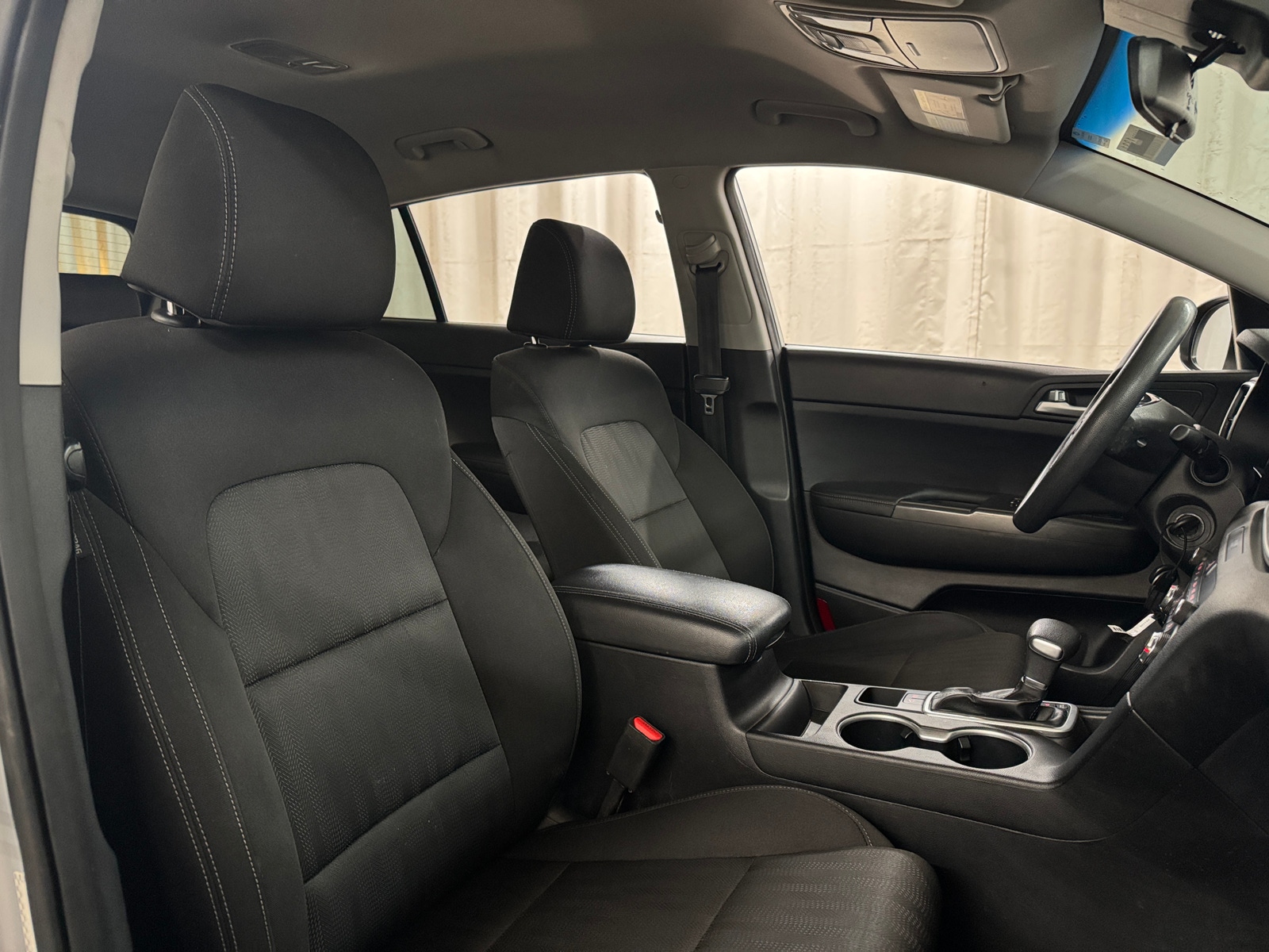 Thumbnail: 2022 Kia Sportage - 2