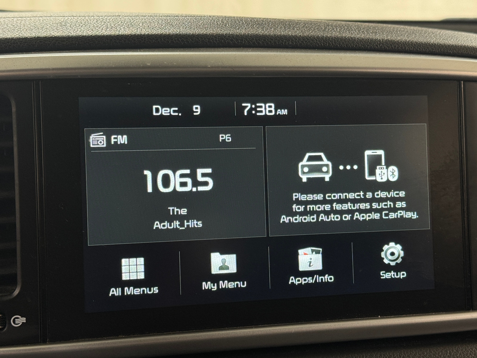 Thumbnail: 2022 Kia Sportage - 4