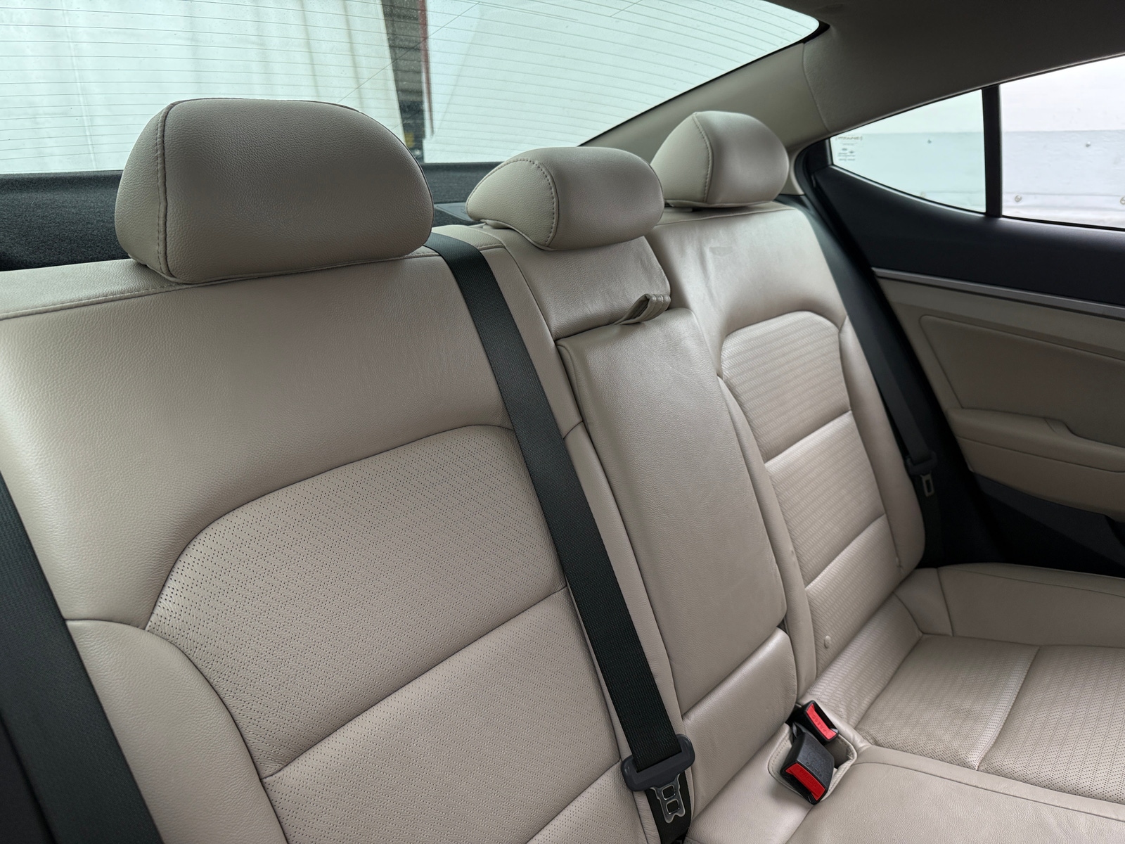 Thumbnail: 2017 Hyundai Elantra - 5