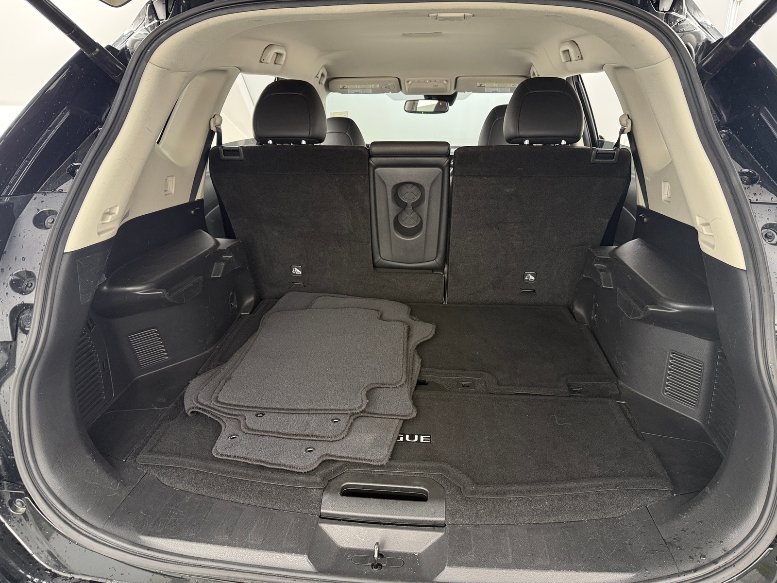 Thumbnail: 2017 Nissan Rogue - 6