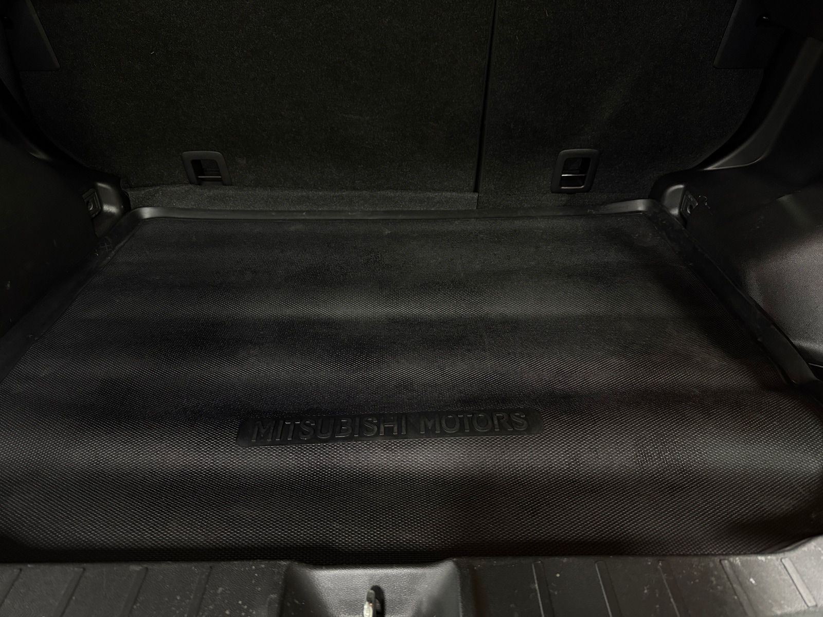 Thumbnail: 2024 Mitsubishi Outlander Sport - 7