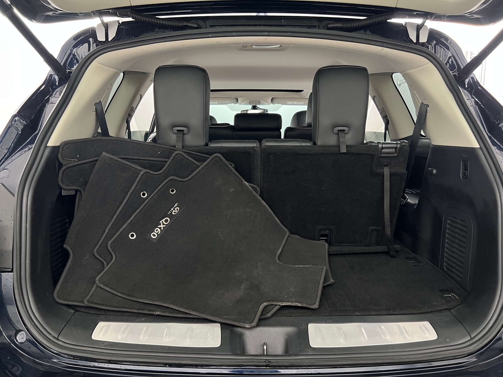 Thumbnail: 2020 INFINITI QX60 - 6