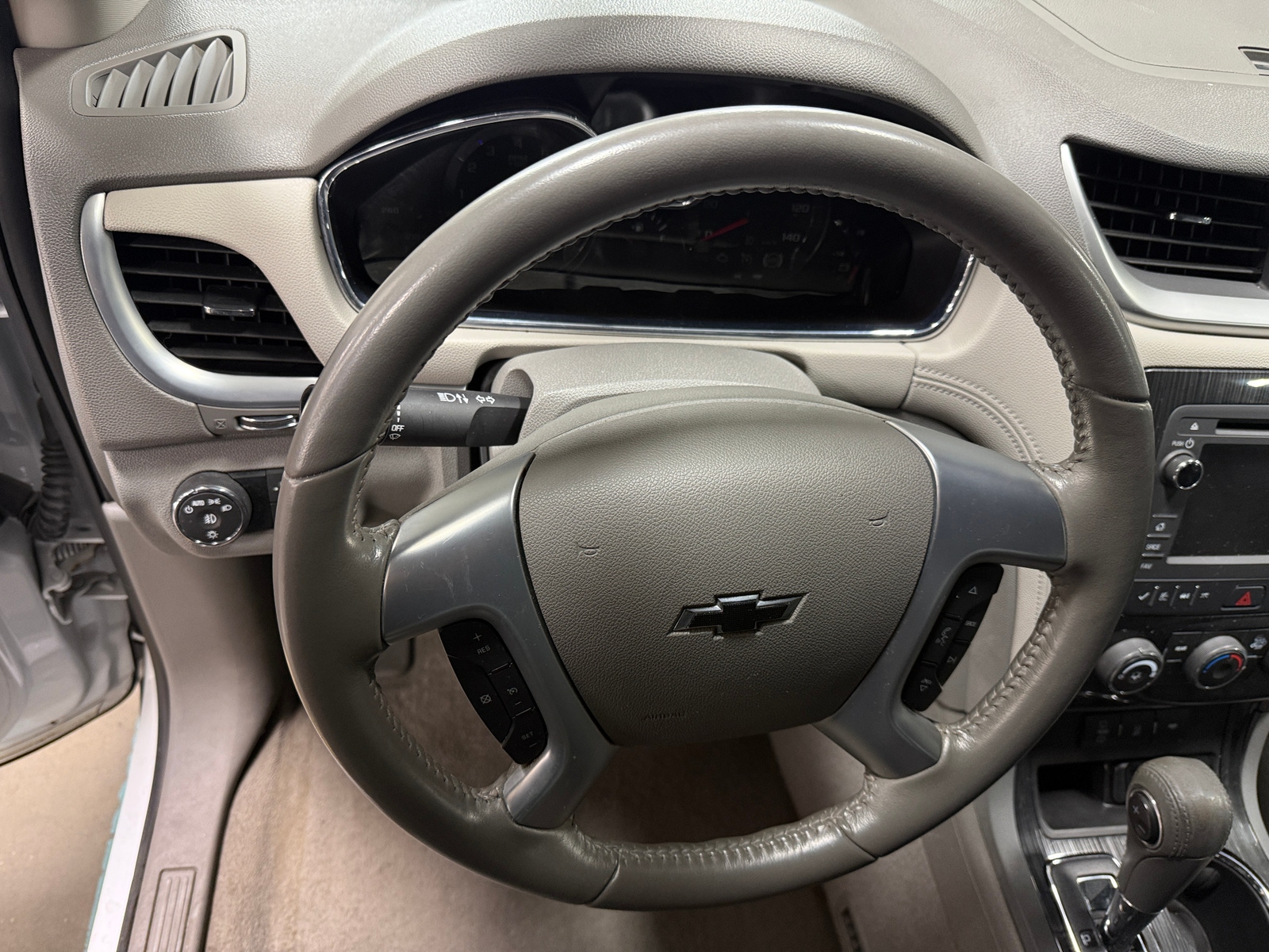 Thumbnail: 2017 Chevrolet Traverse - 5