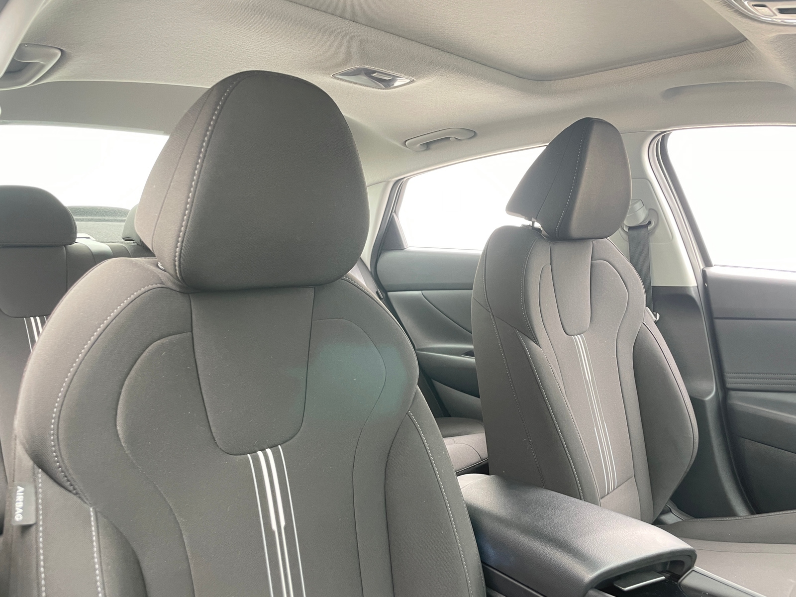 Thumbnail: 2025 Hyundai Elantra - 2