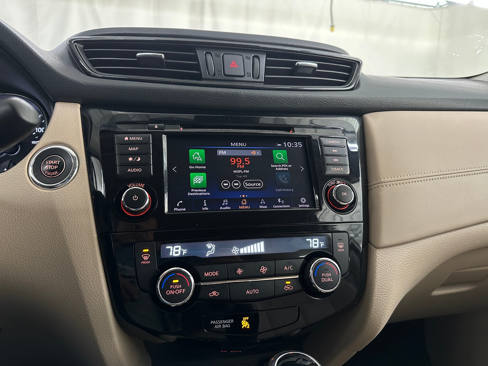 Thumbnail: 2019 Nissan Rogue - 3