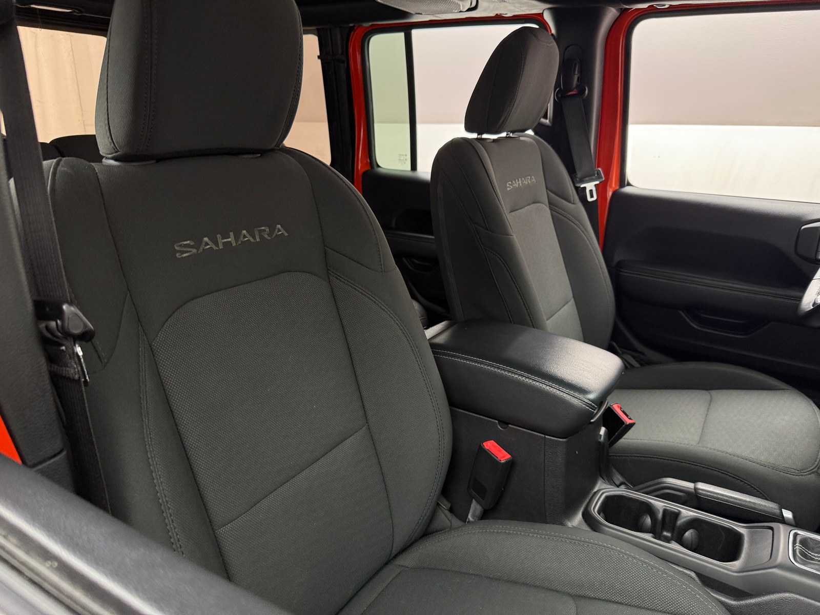 Thumbnail: 2019 Jeep Wrangler - 2