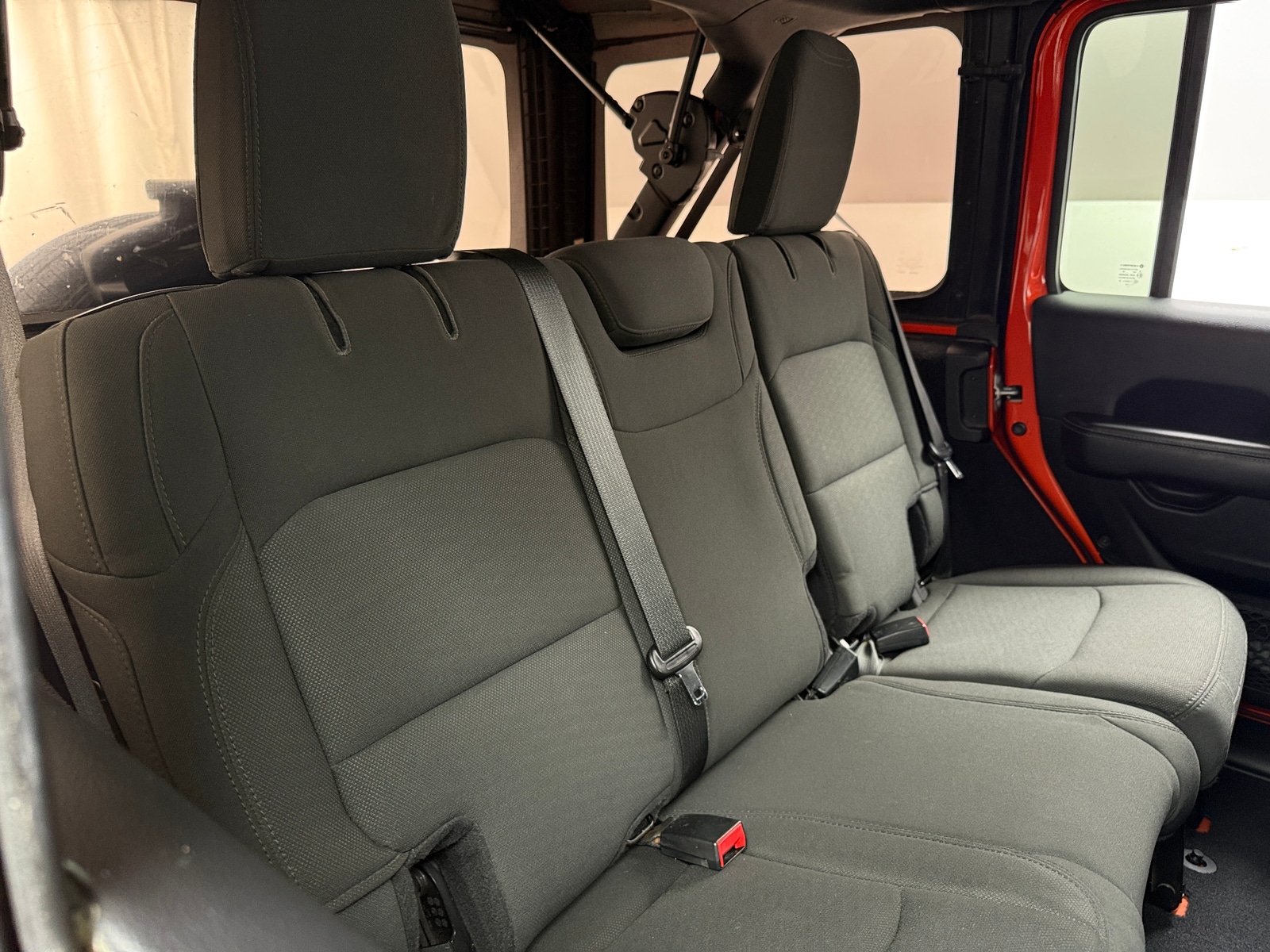 Thumbnail: 2019 Jeep Wrangler - 6