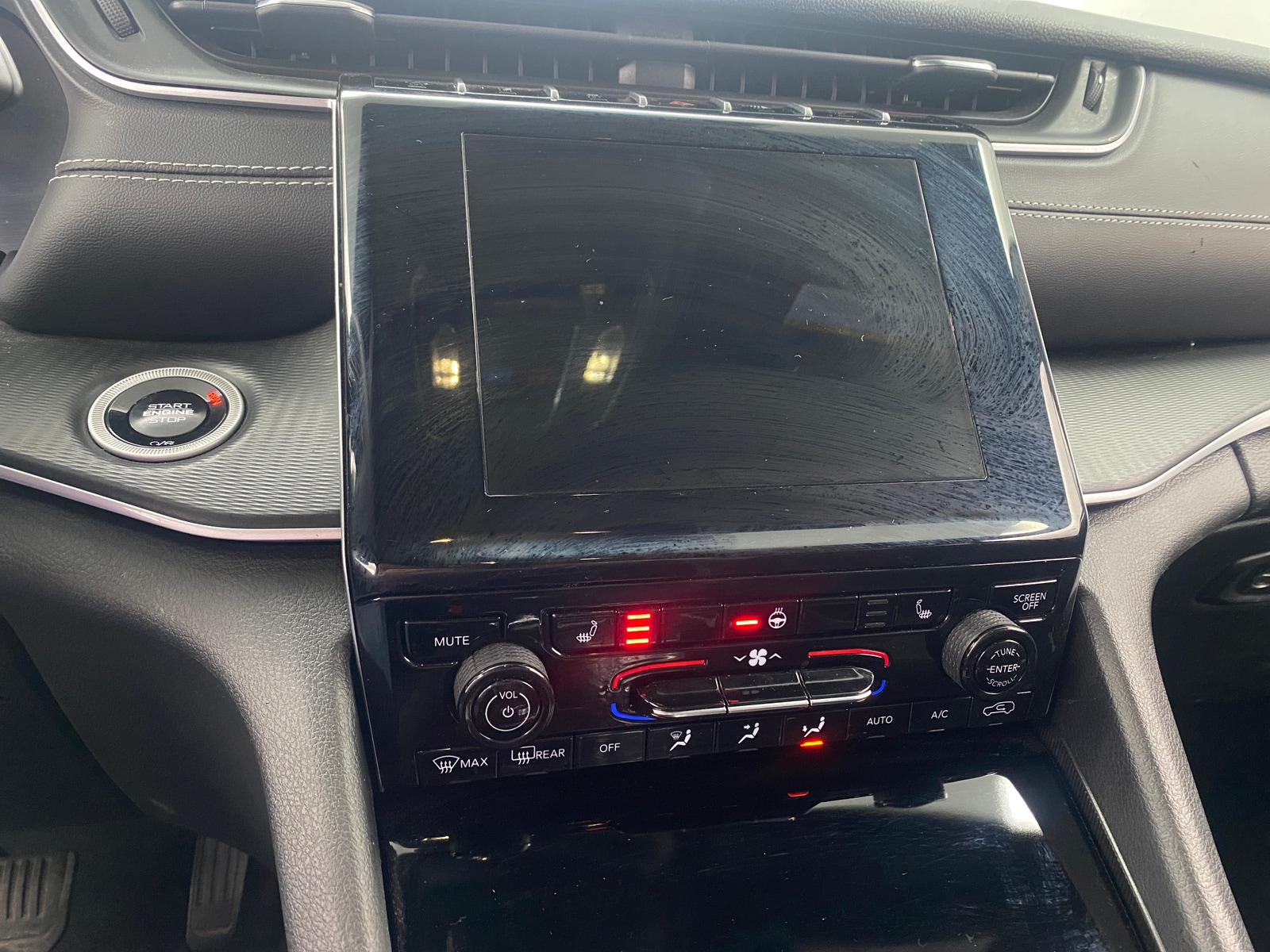 Thumbnail: 2024 Jeep Grand Cherokee L - 3