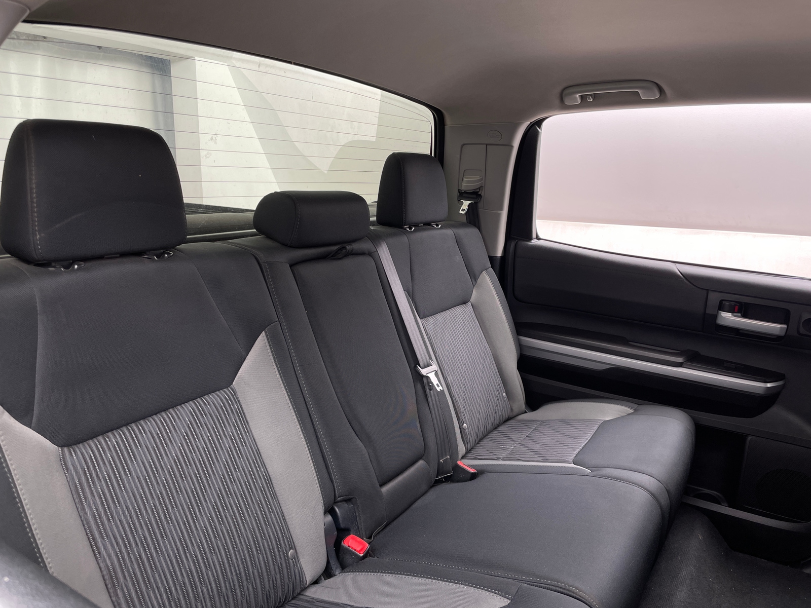 Thumbnail: 2015 Toyota Tundra - 6