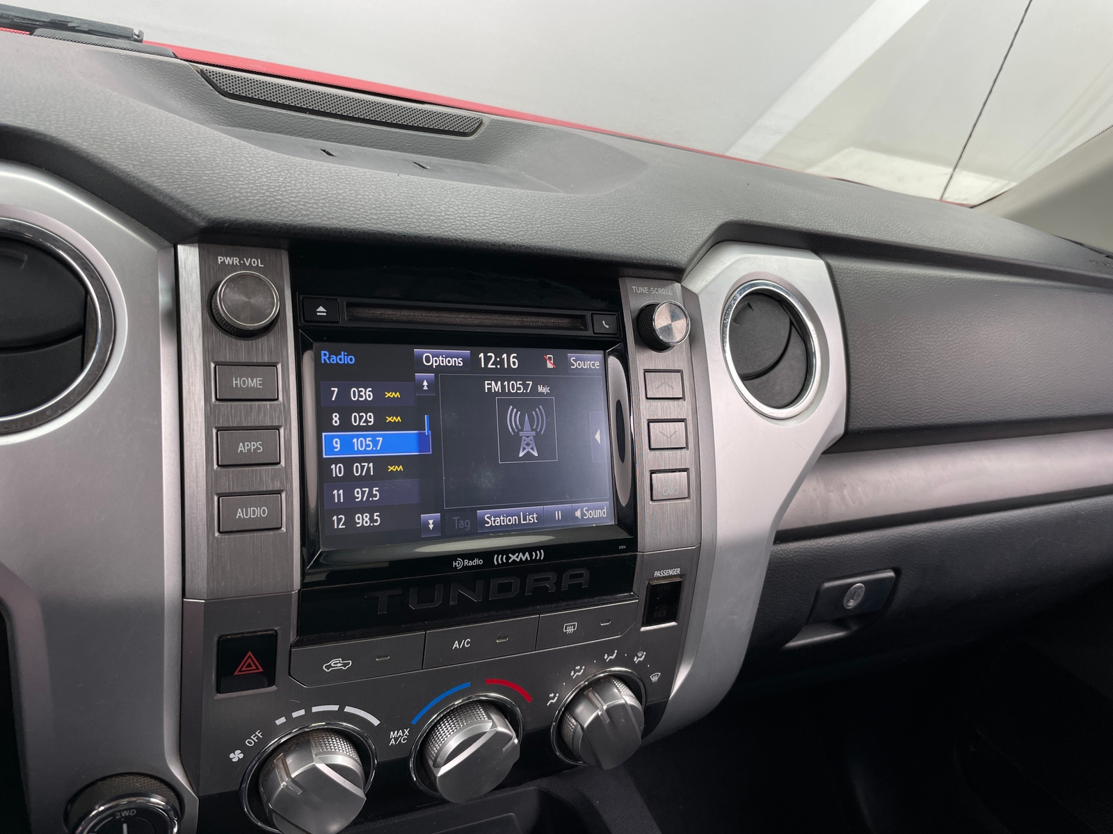 Thumbnail: 2015 Toyota Tundra - 4