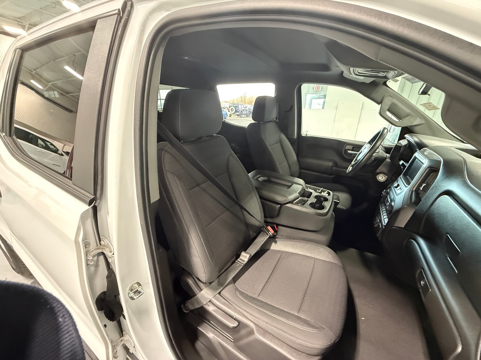 Thumbnail: 2022 Chevrolet Silverado 1500 - 2