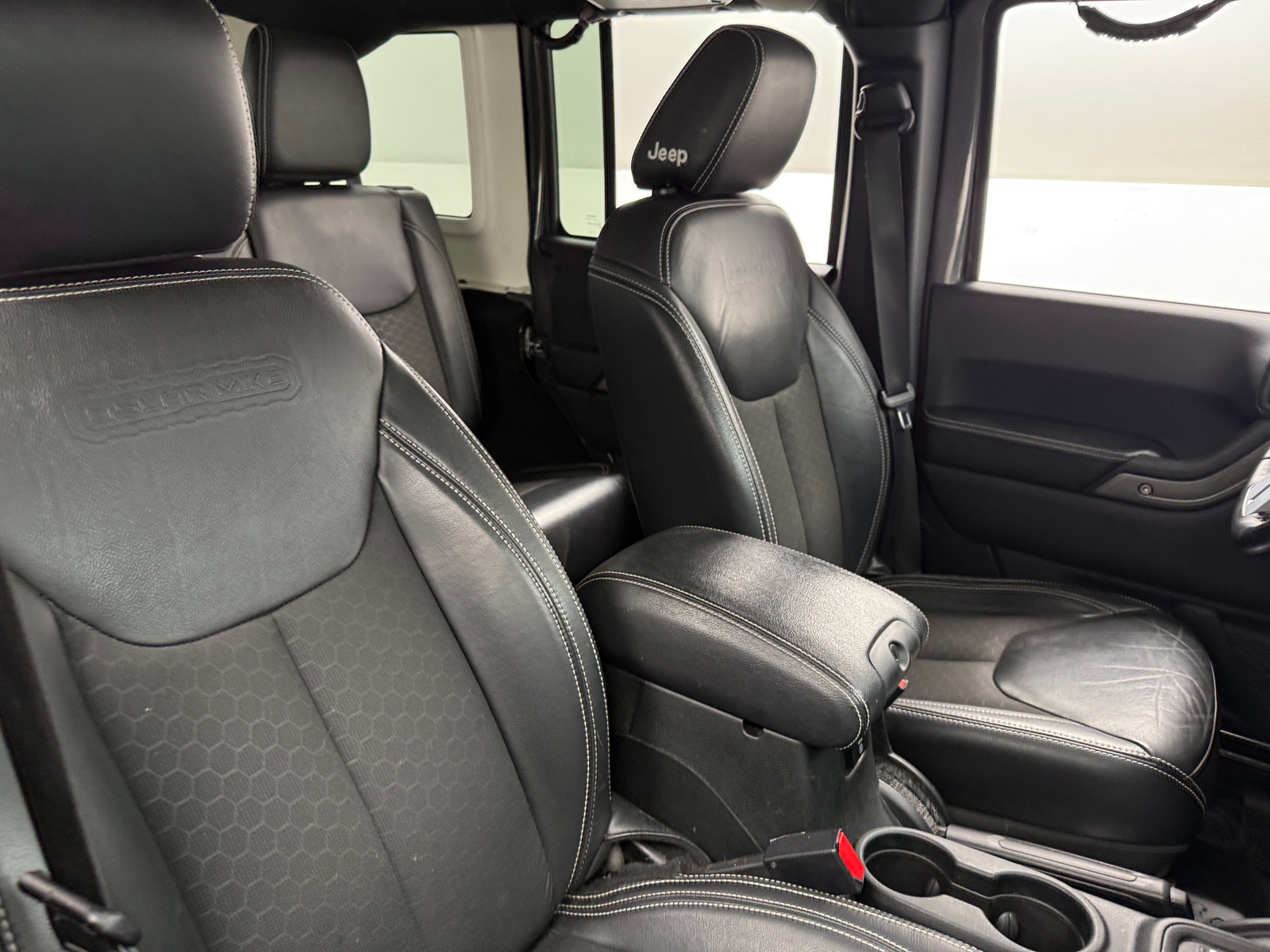 Thumbnail: 2018 Jeep Wrangler - 2