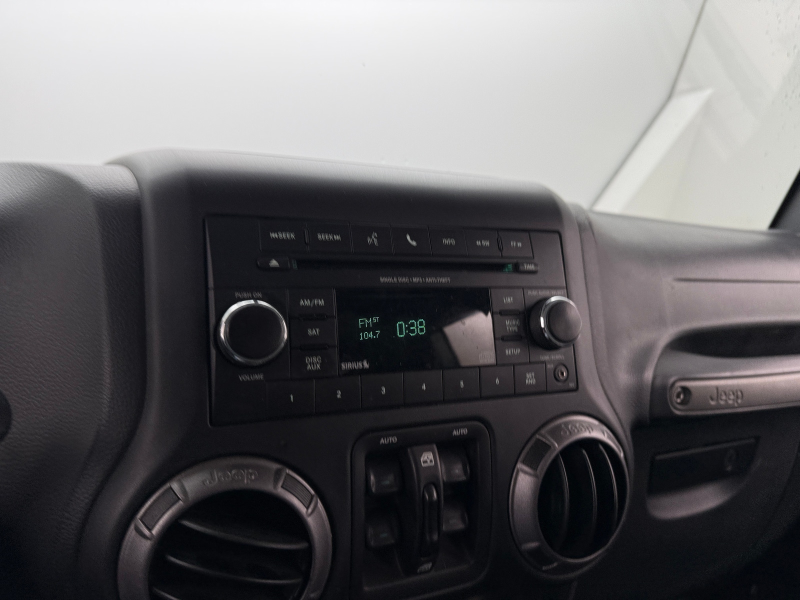 Thumbnail: 2018 Jeep Wrangler - 4