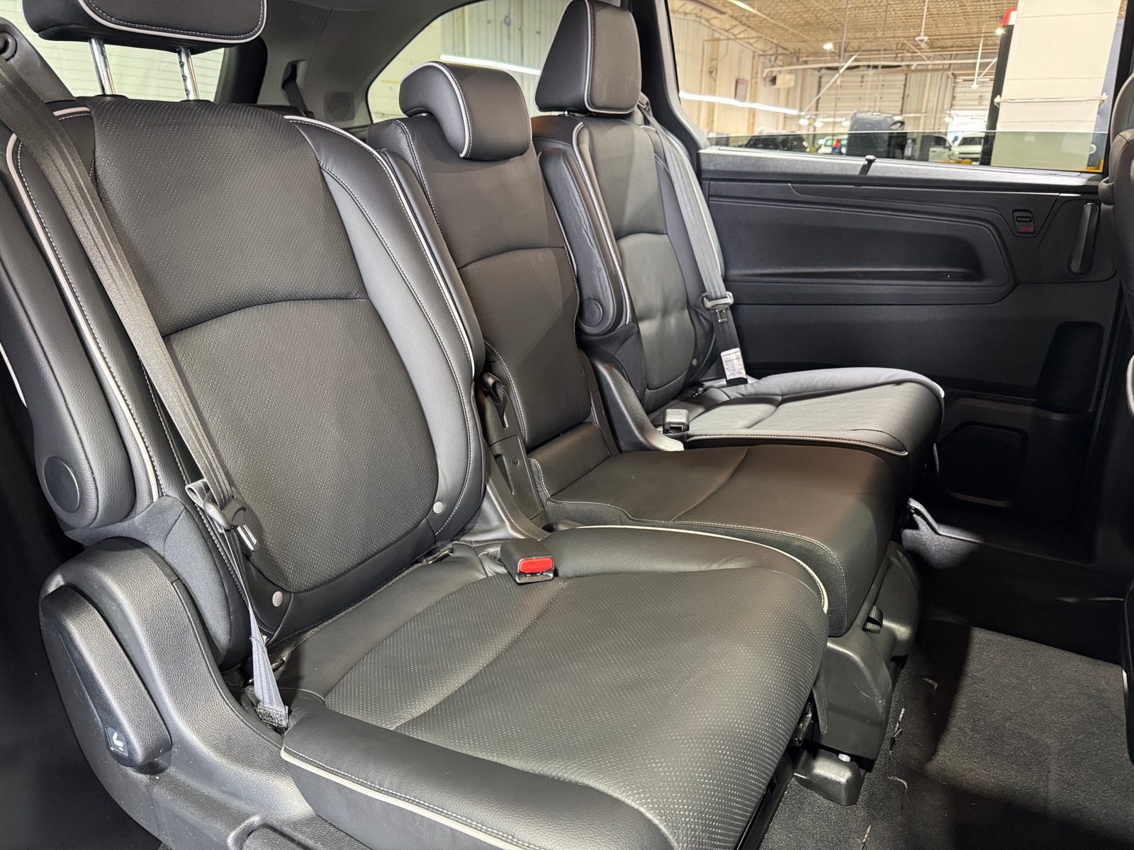 Thumbnail: 2023 Honda Odyssey - 5