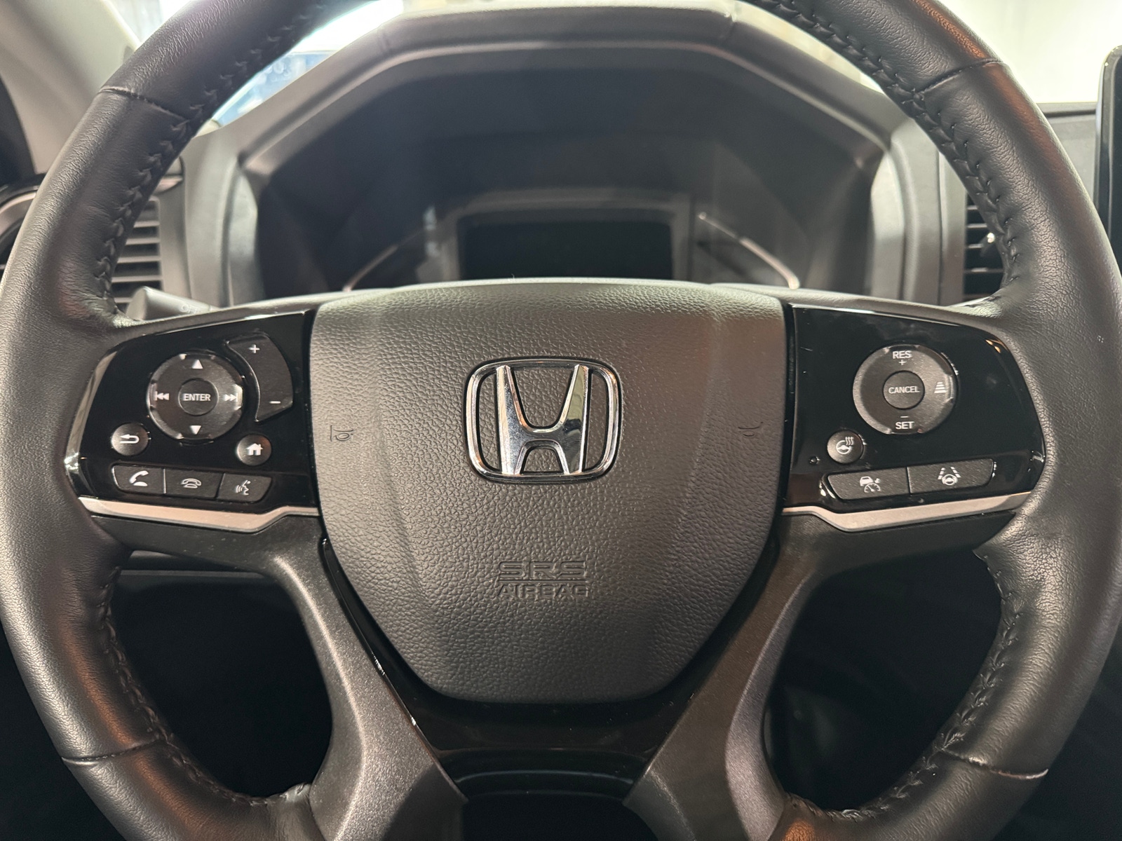 Thumbnail: 2023 Honda Odyssey - 4