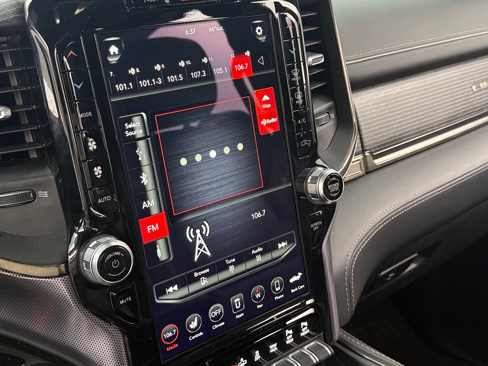 Thumbnail: 2021 RAM 1500 - 3