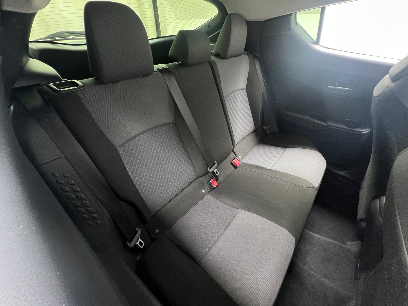 Thumbnail: 2020 Toyota C-HR - 6