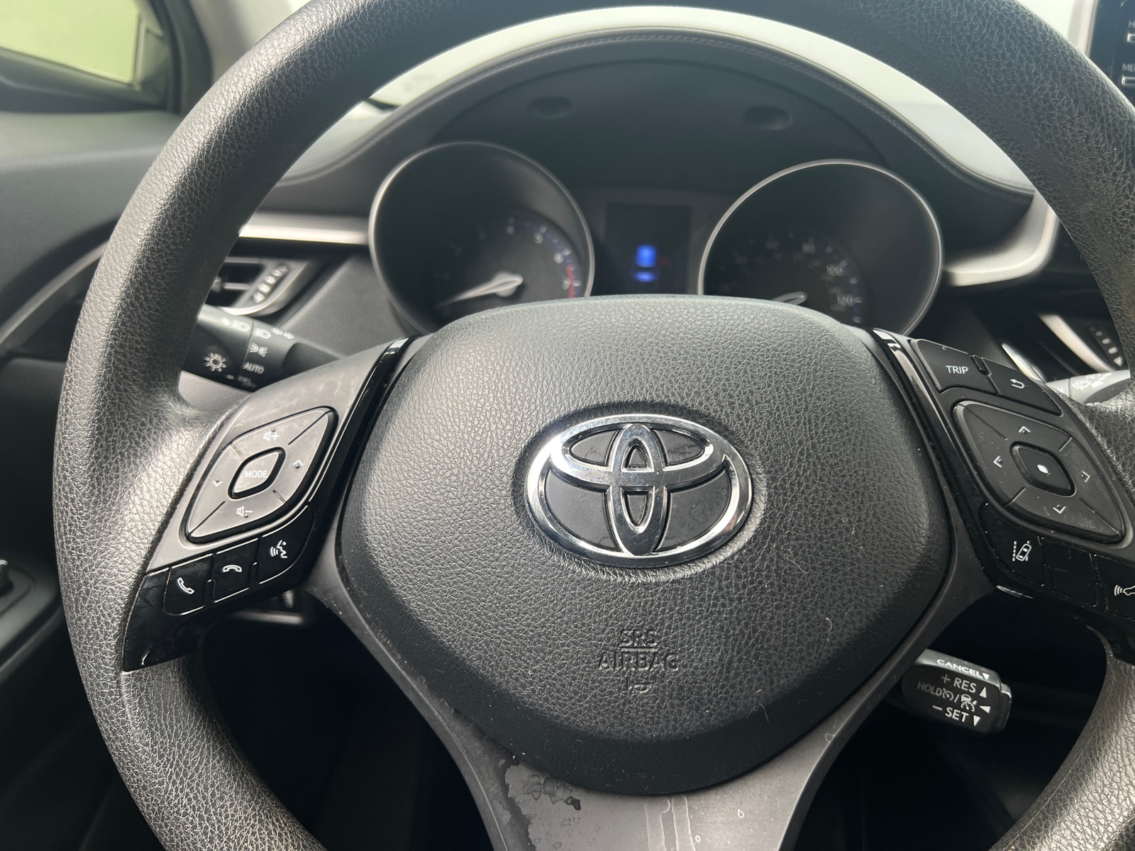 Thumbnail: 2020 Toyota C-HR - 5