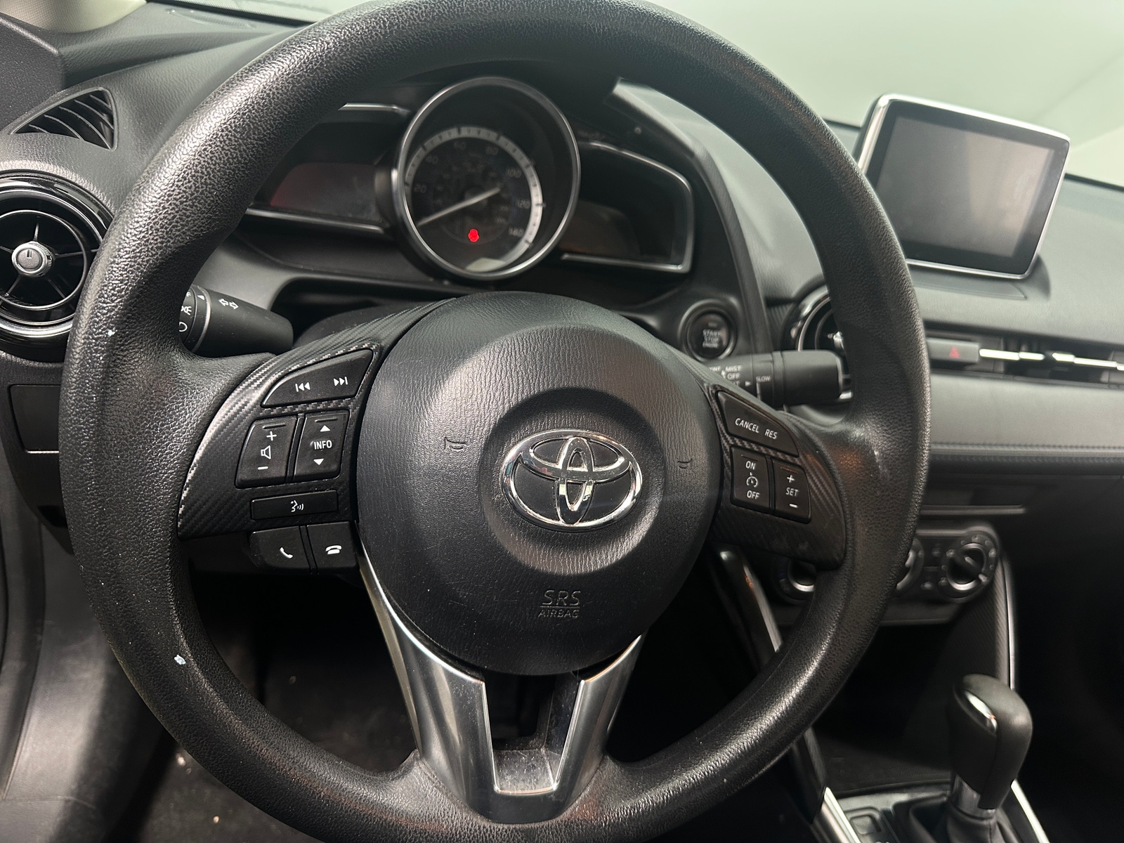 Thumbnail: 2017 Toyota Yaris iA - 5