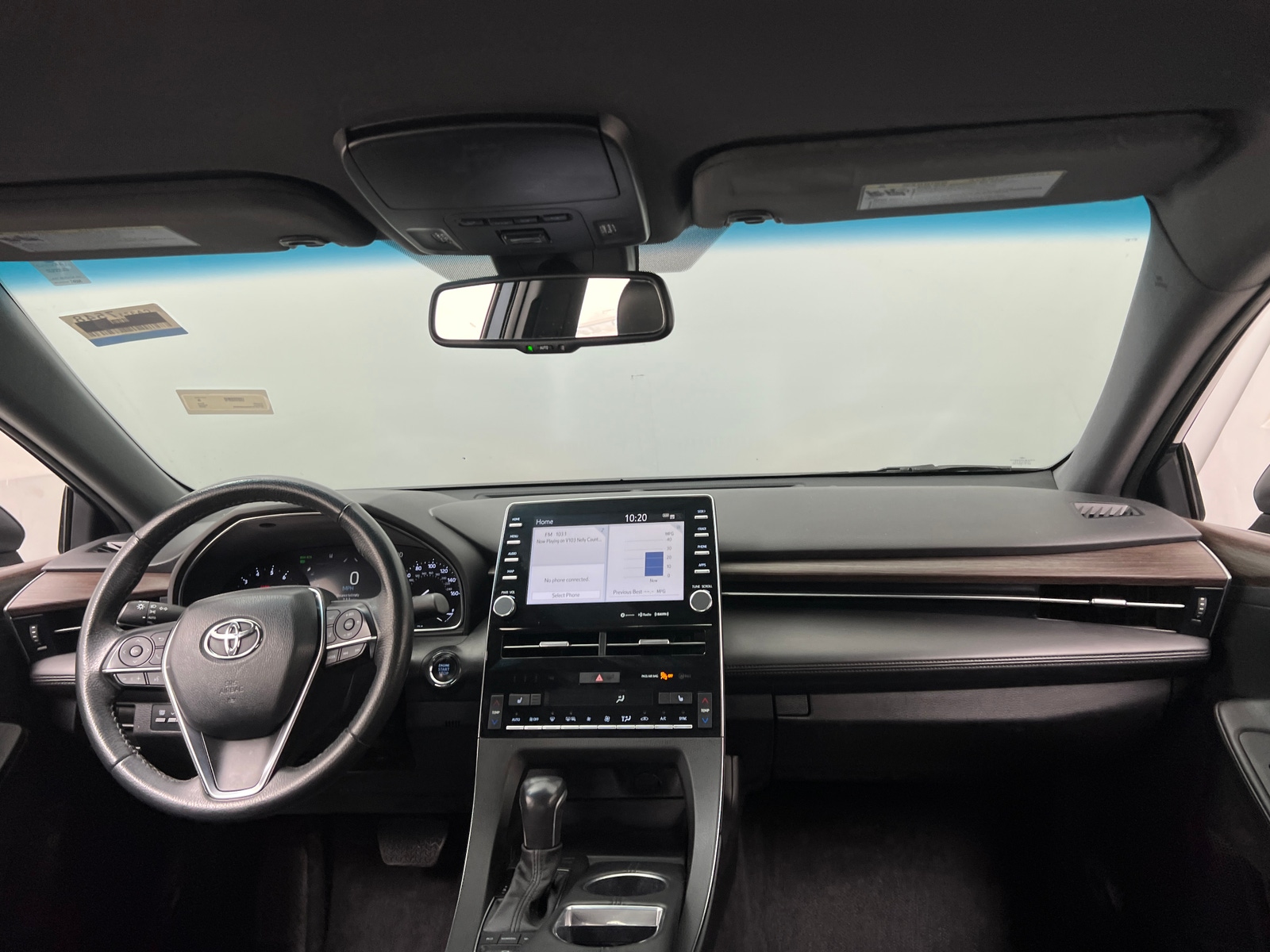 Thumbnail: 2022 Toyota Avalon - 2