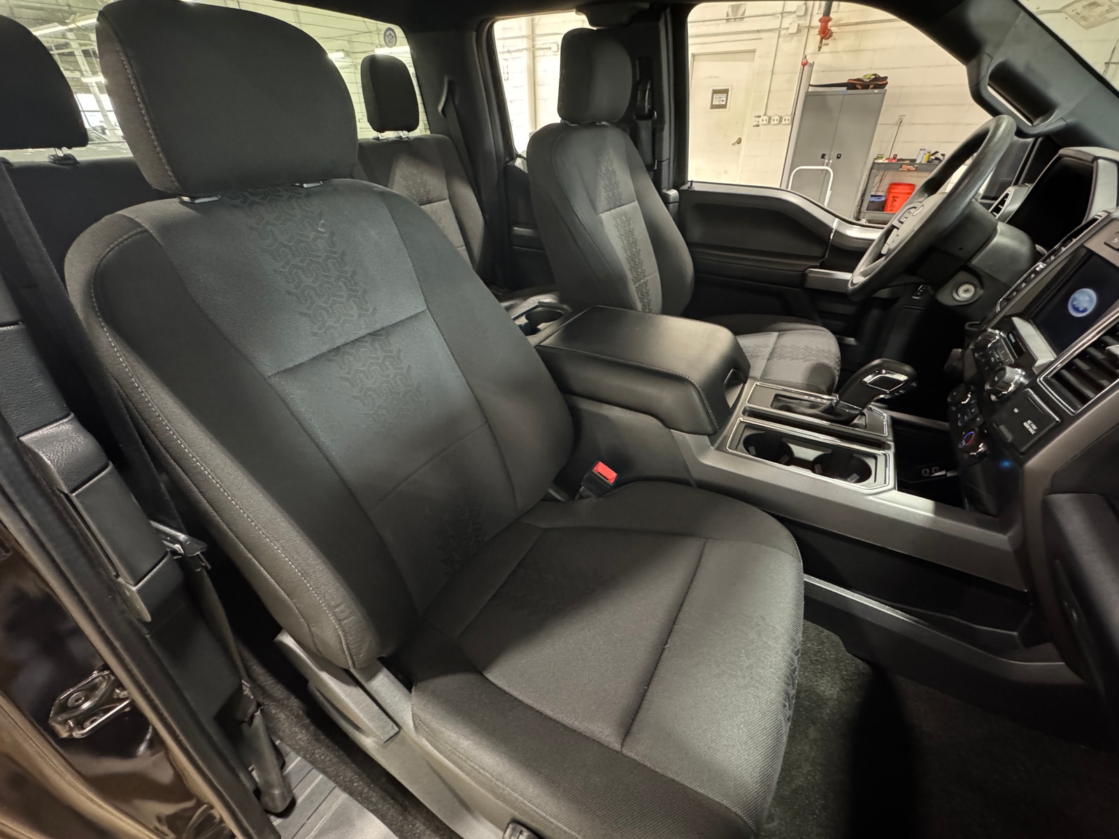 Thumbnail: 2020 Ford Econoline - 2